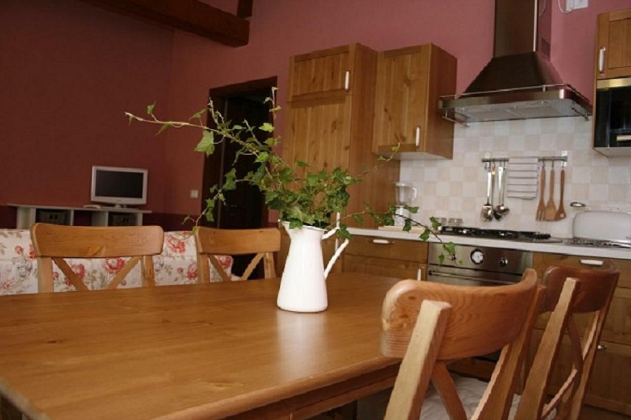 Particolari Del Brenta Apartment Ориаго Ди Мира Стая снимка