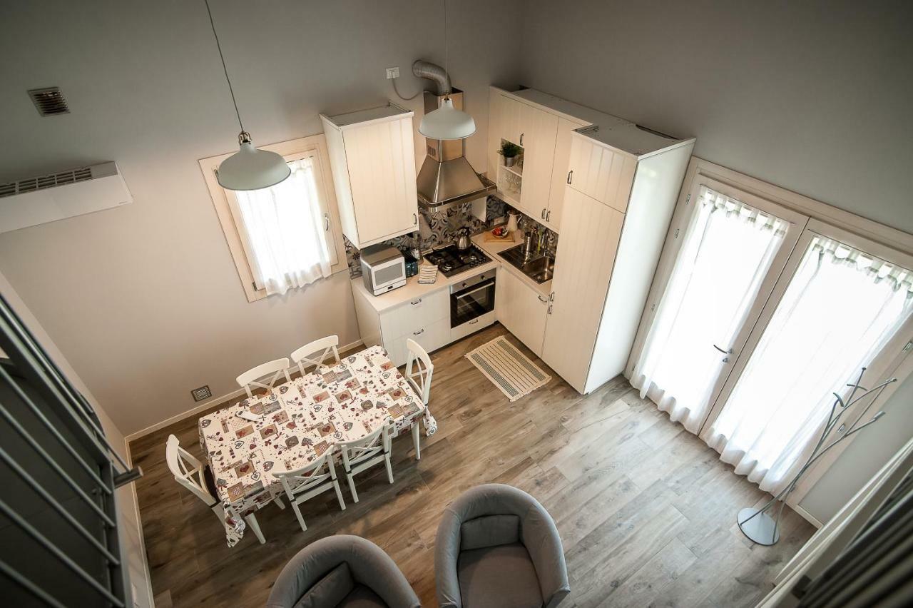 Particolari Del Brenta Apartment Ориаго Ди Мира Екстериор снимка