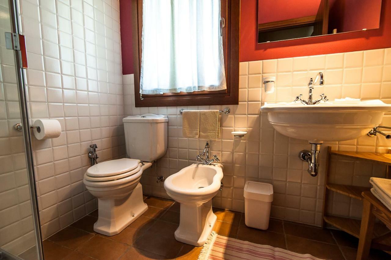 Particolari Del Brenta Apartment Ориаго Ди Мира Екстериор снимка